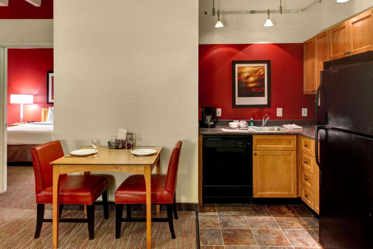 Residence Inn Atlanta Midtown 17Th Street Екстериор снимка