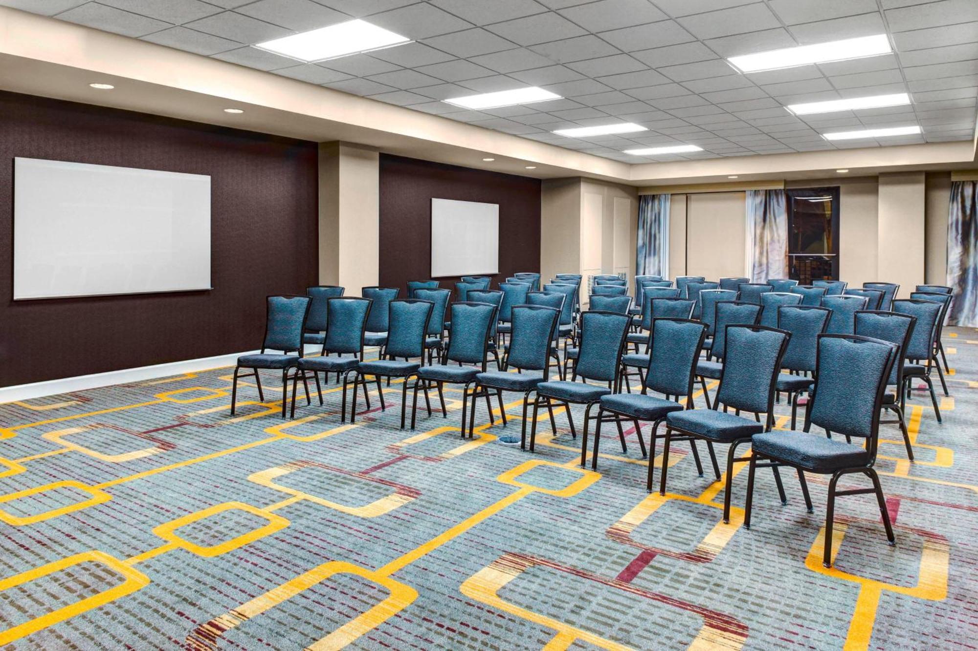 Residence Inn Atlanta Midtown 17Th Street Екстериор снимка